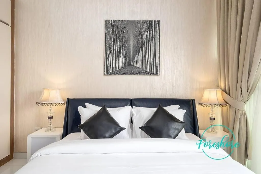 Blissful One Bedroom Apartment Dubai 0*,
